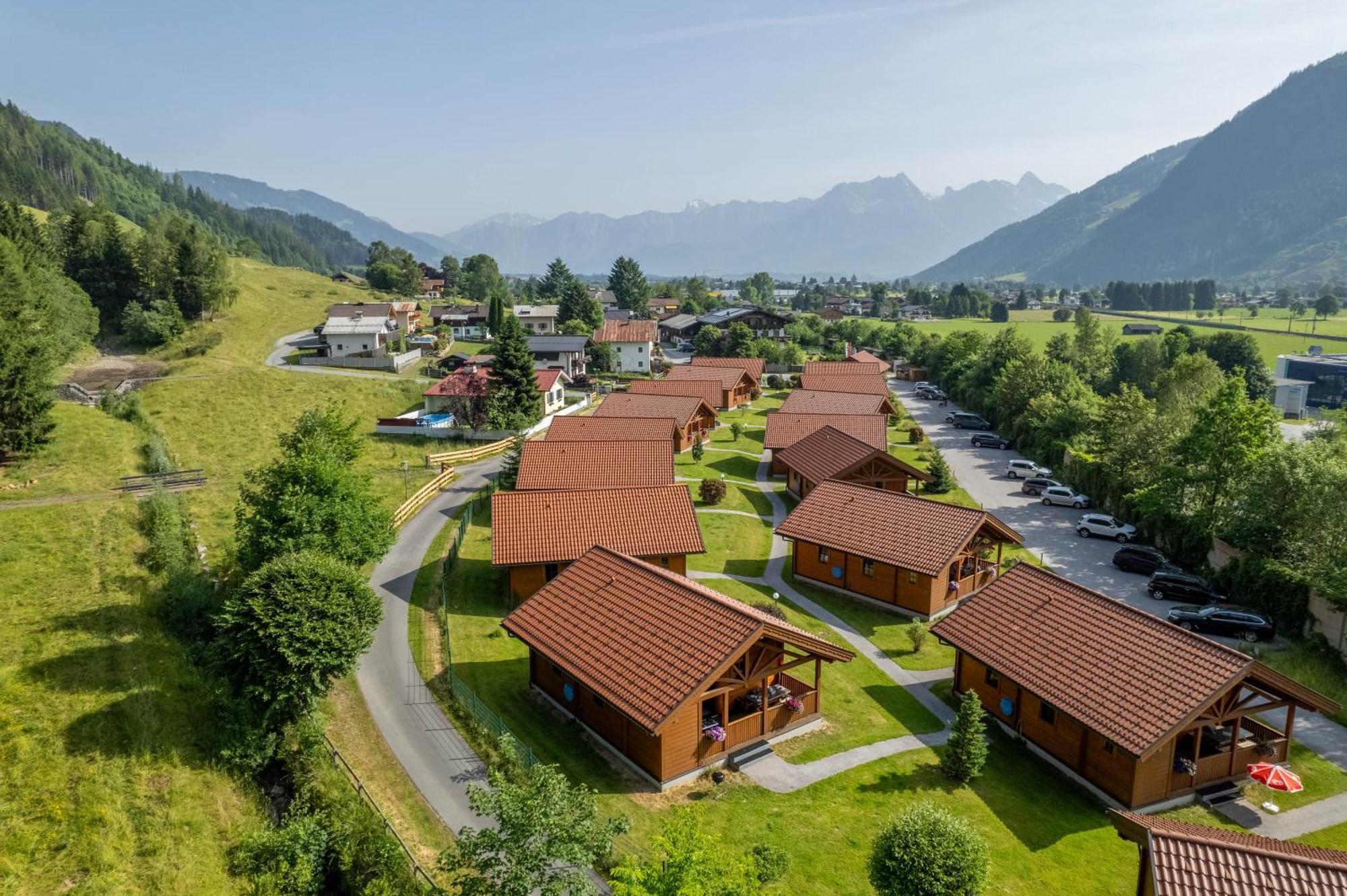 Chaletdorf Zellersee Майсгофен Екстер'єр фото