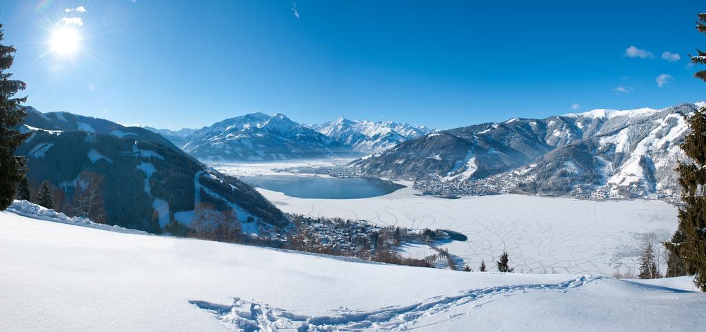 Chaletdorf Zellersee Майсгофен Екстер'єр фото